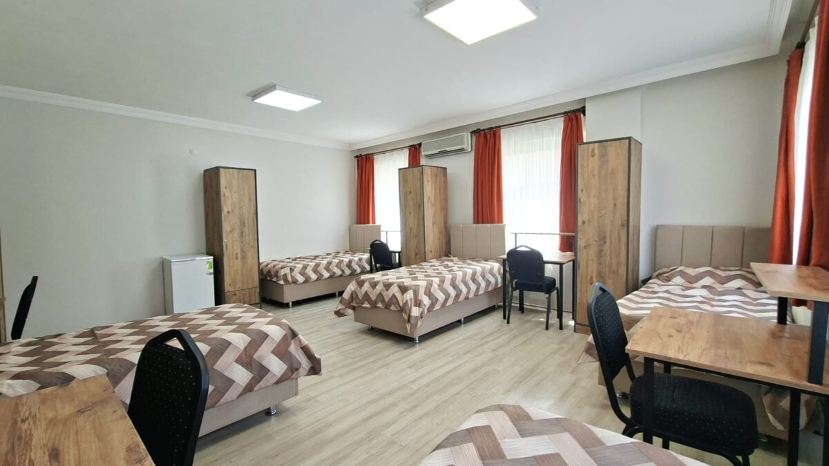 Beş kişilik oda - Yurtkurtuluş Erkek Öğrenci Yurdu Ankara Kurtuluş